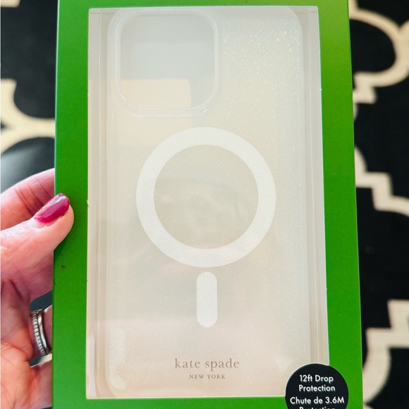NIB♠️Kate Spade♠️iPhone 15/14/13 or 16 Pro Max iridescent glitter MagSafe Case - Picture 2 of 7